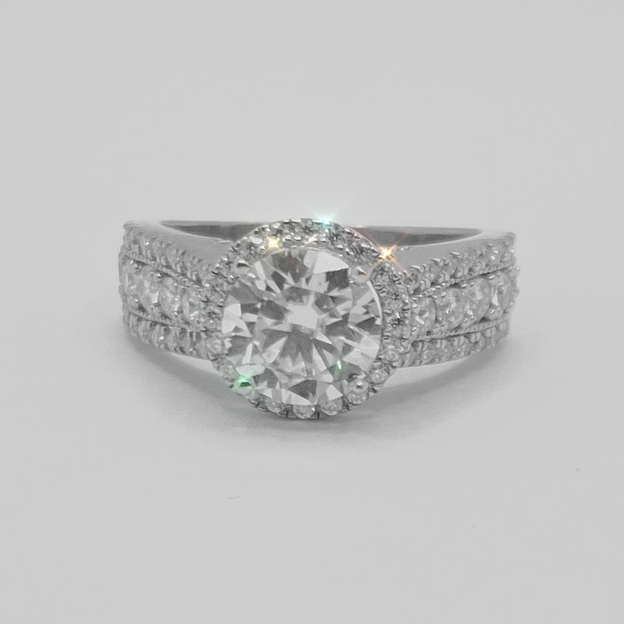 The 'Aurora' Split-Shank Round Halo Ring - Image 2